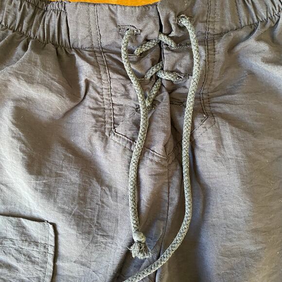 Black Elastic Waist Shorts Tie Closure Small Pocket Accent Forena - Picture 2 of 6